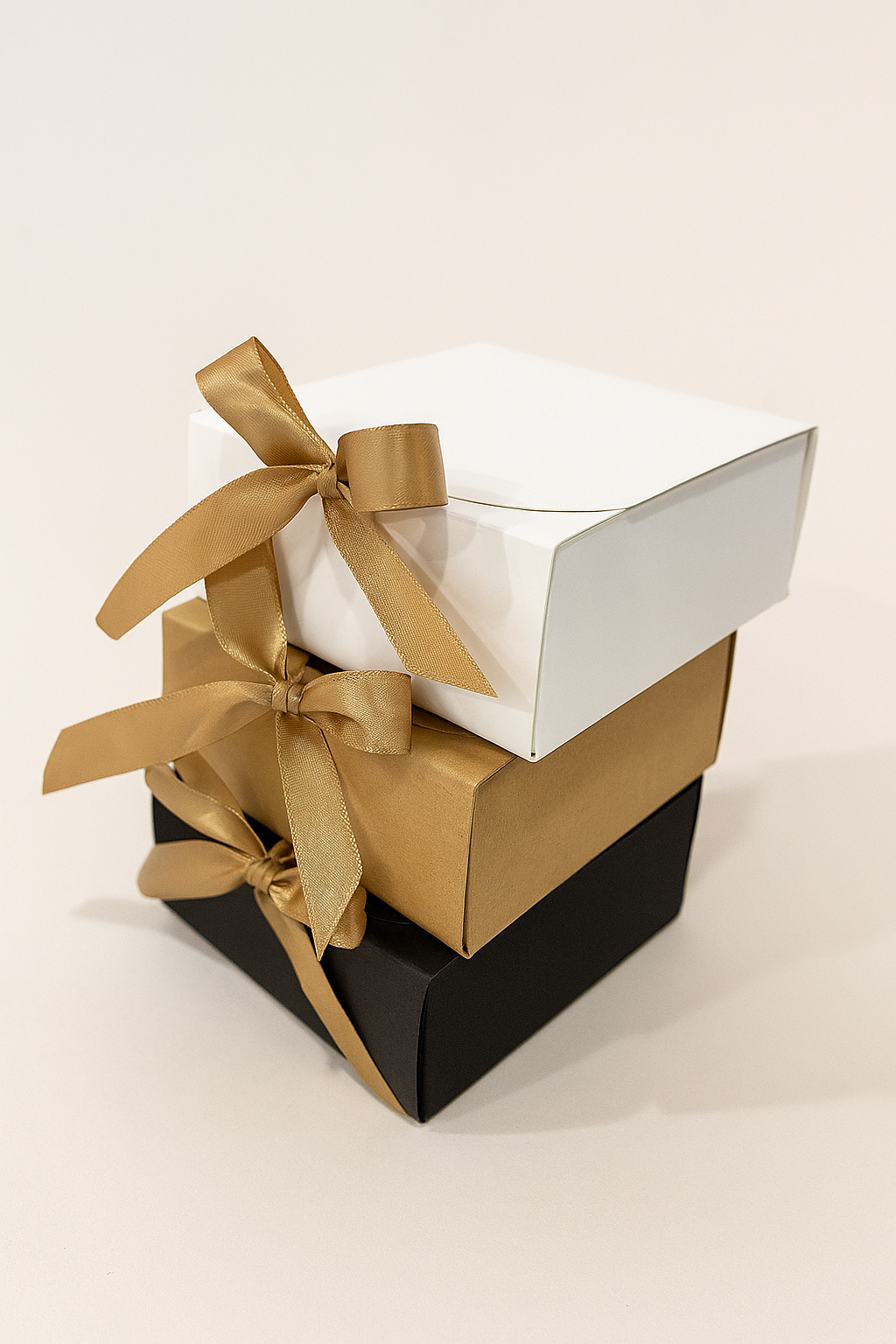 Caja de regalo con lazo